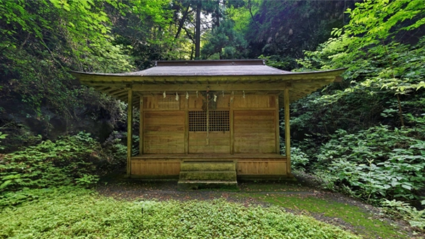 大子町の男体神社の拝殿景観写真とVRツアーのリンク