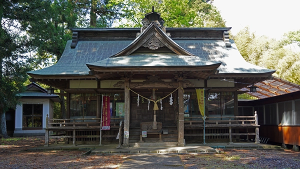 大子町の関戸神社の拝殿の景観写真とVRツアーリンク