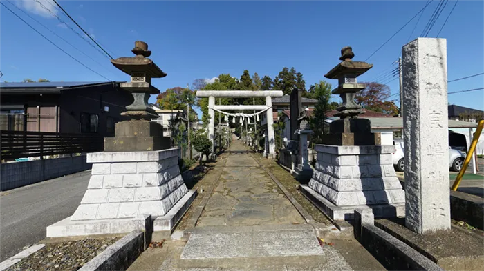 日立市の大久保鹿島神社の鳥居の景観写真