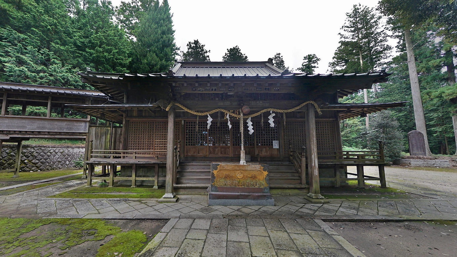 稲田神社の拝殿景観とVRツアーリンク
