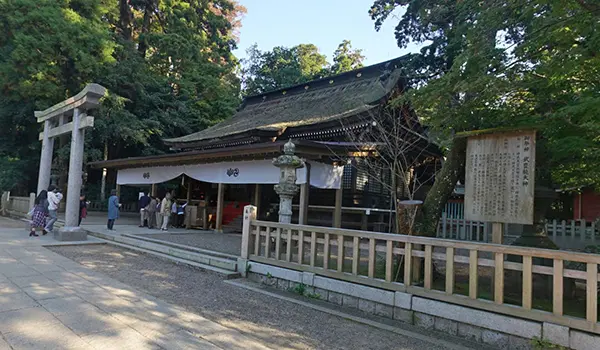 鹿嶋市の鹿島神宮の拝殿景観写真