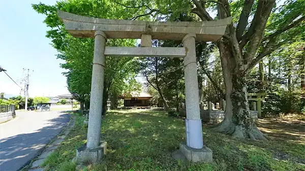 つくば市栗原の鹿島神社の景観写真