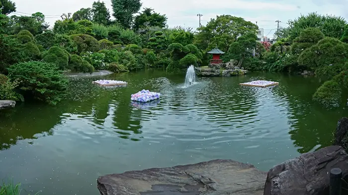 水戸市の桂岸寺保和苑の景観写真