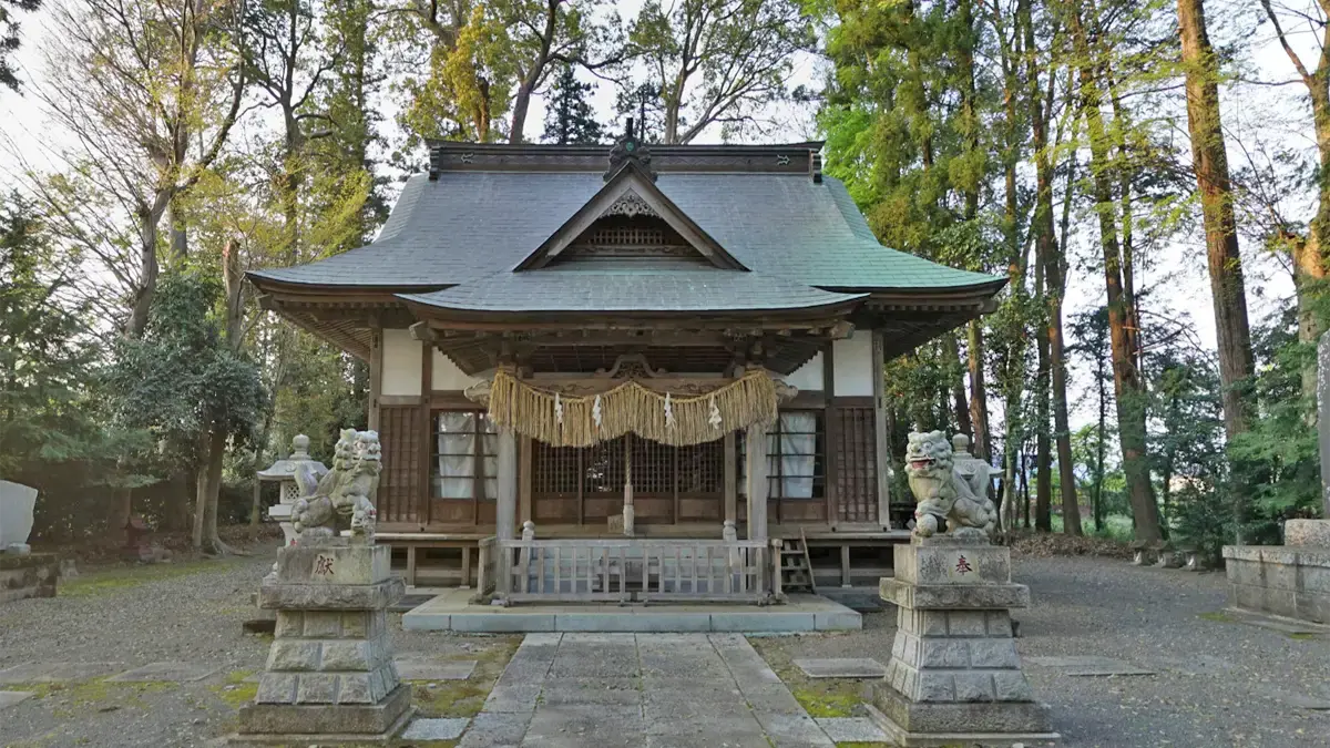 桜川市の大國玉神社の拝殿の景観写真とVRツアーリンク