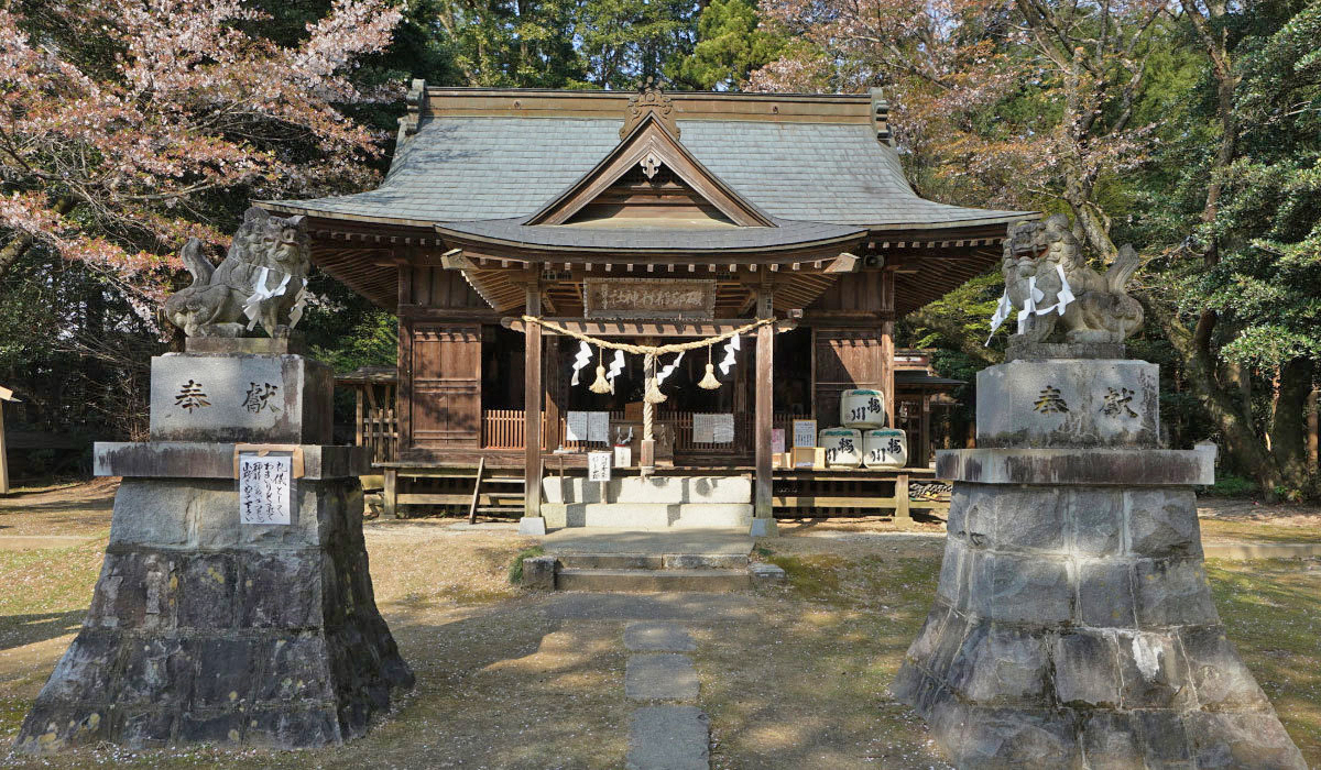 桜川市の櫻川磯部稲村神社の拝殿付近の景観写真とVRツアーリンク